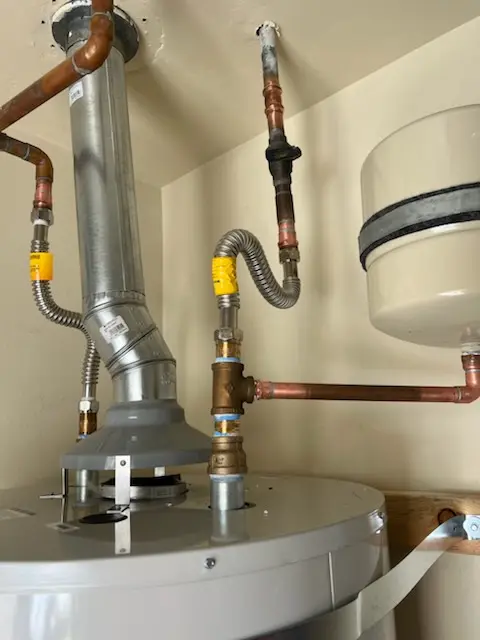 Water heater installation and plumbing repair in McMicken Heights